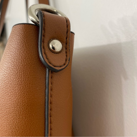 GH Bass Brown Vegan Leather Tote Bag - Picture 12 of 16